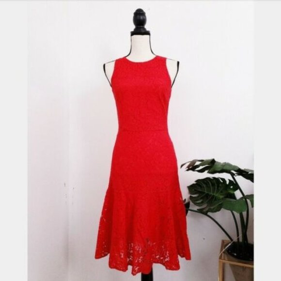 NWOT💕H & M Holiday Red Lace Midi Fit Flare Dress - Picture 3 of 12